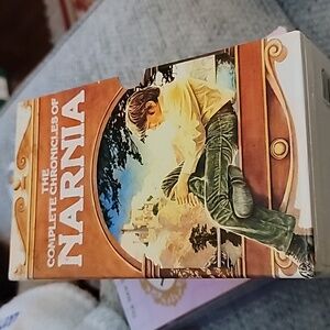 Boxed set, 7 books in The Chronicles of Narnia by CS Lewis